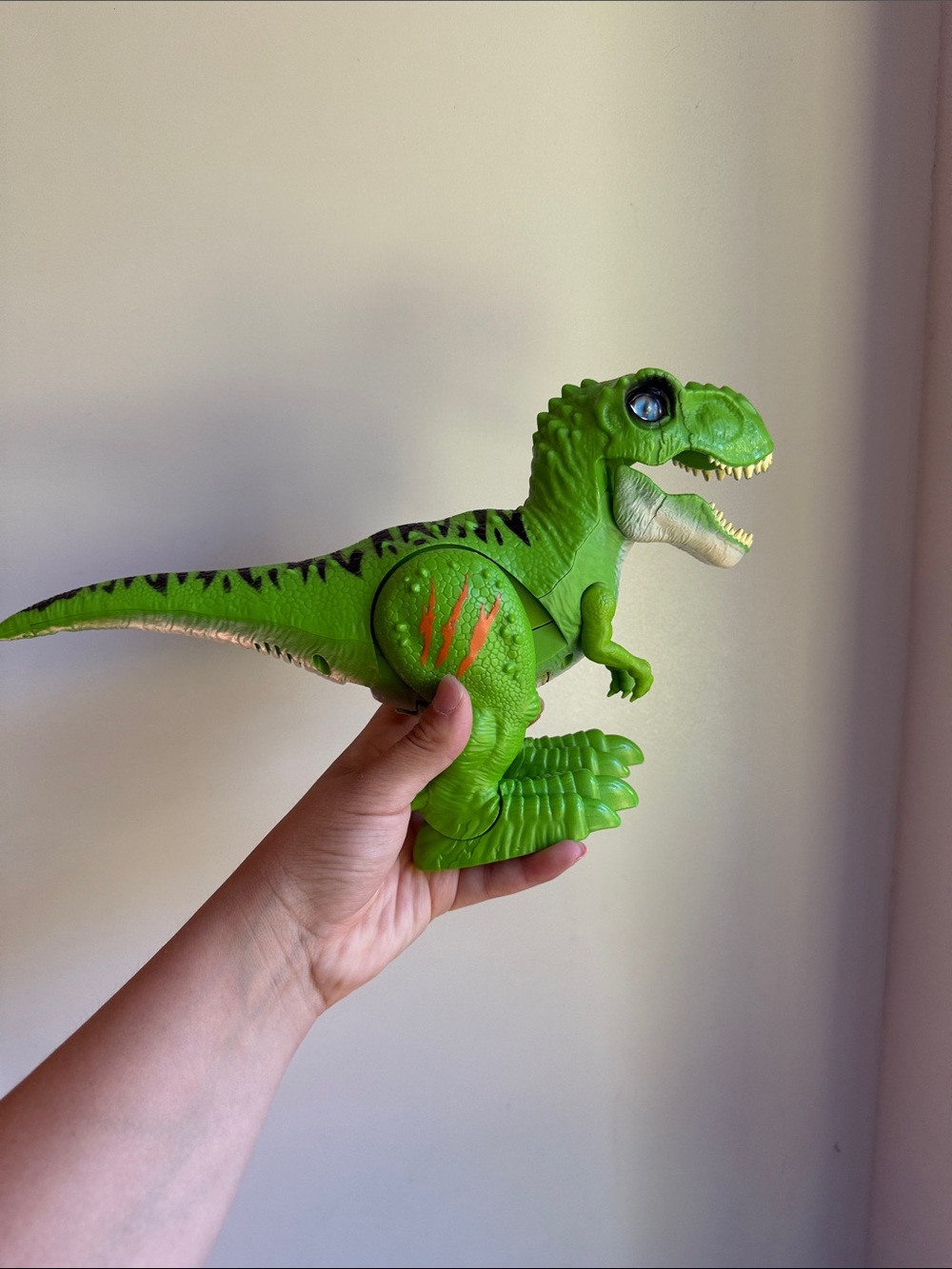 Robo Alive Rampaging Raptor (Green) by ZURU Dinosaur Toy